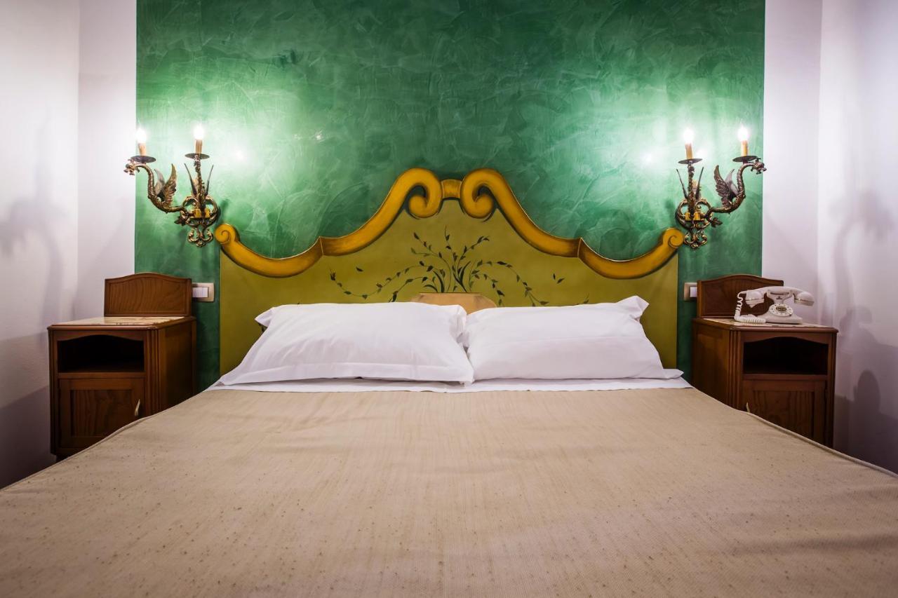 Palazzo Giunta - Porta Marina Ortigia Bed & Breakfast Syracuse Luaran gambar